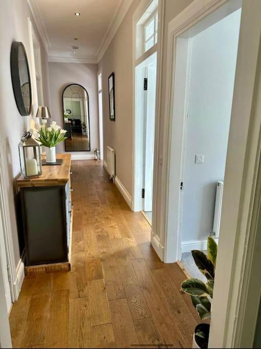 Beautiful Spacious Apartment In Town Centre Oban Zewnętrze zdjęcie
